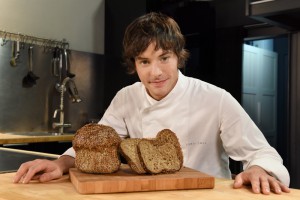 Jordi Cruz con SantaGloria