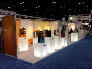 Zumex's-booth-NRA-2014