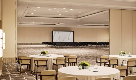 Equipar un salón de eventos